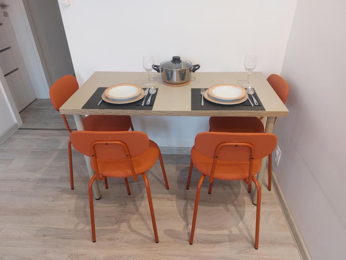 Utulny Apartman S Balkonom Apartment Bratislava Exterior photo